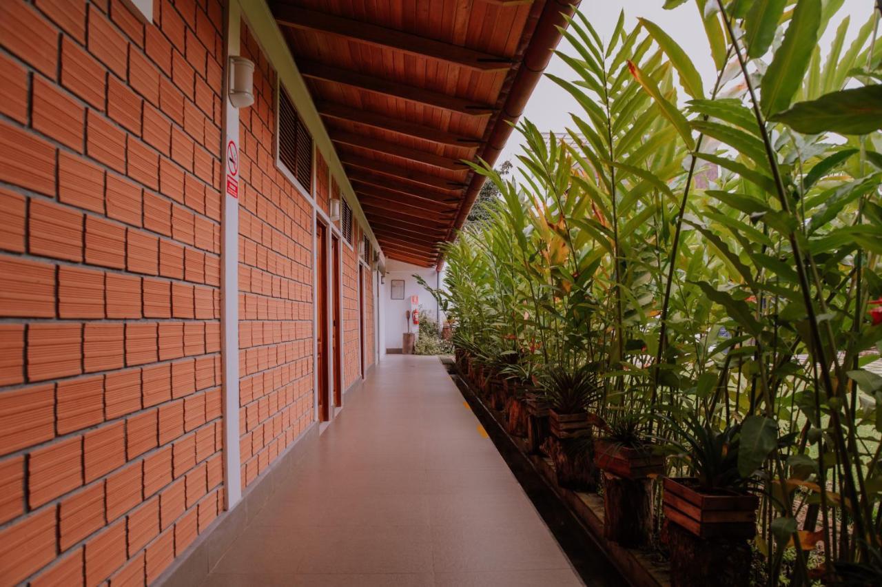 Altavista Casahotel - Asociado Casa Andina Moyobamba Bagian luar foto