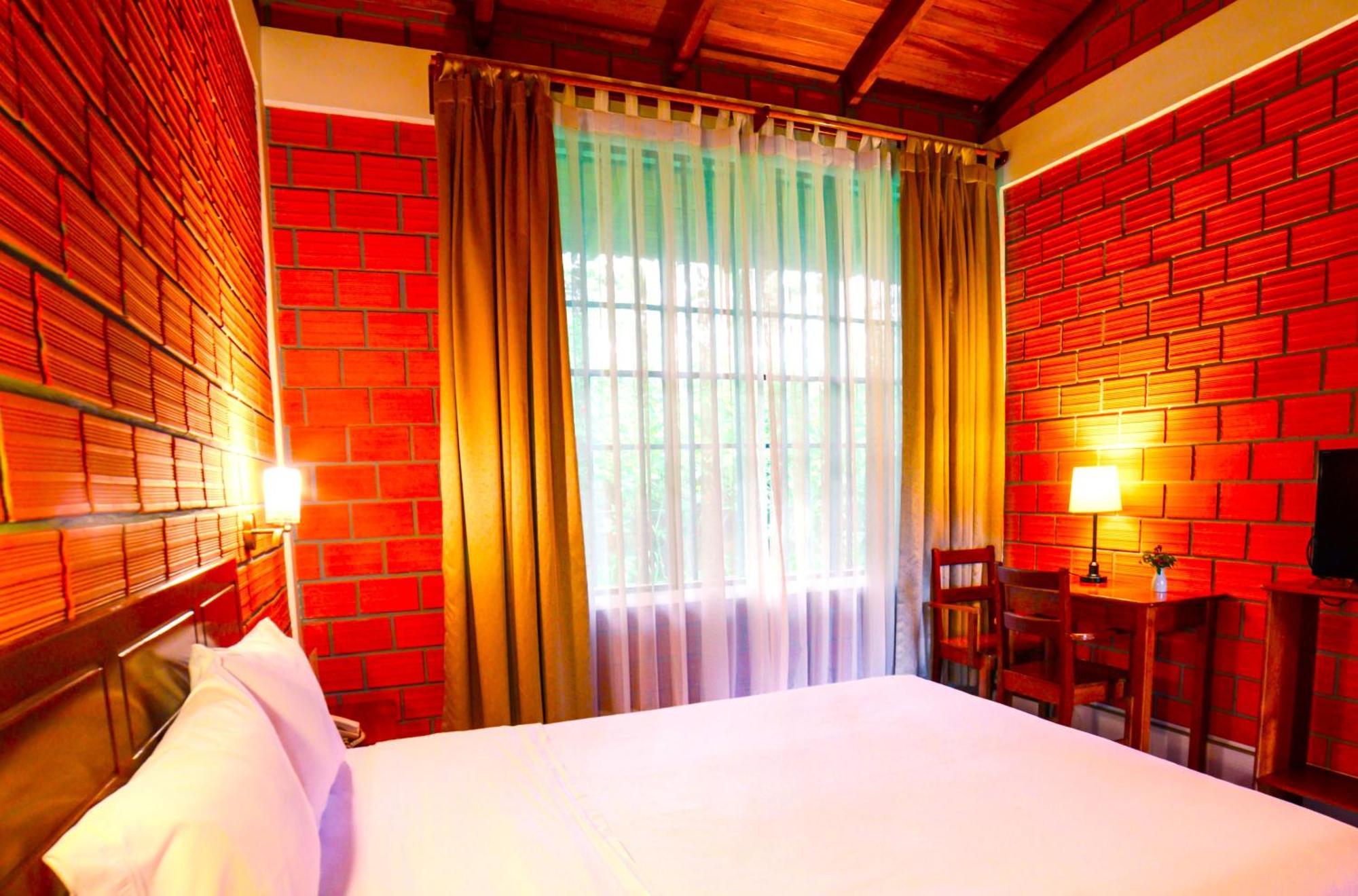 Altavista Casahotel - Asociado Casa Andina Moyobamba Bagian luar foto