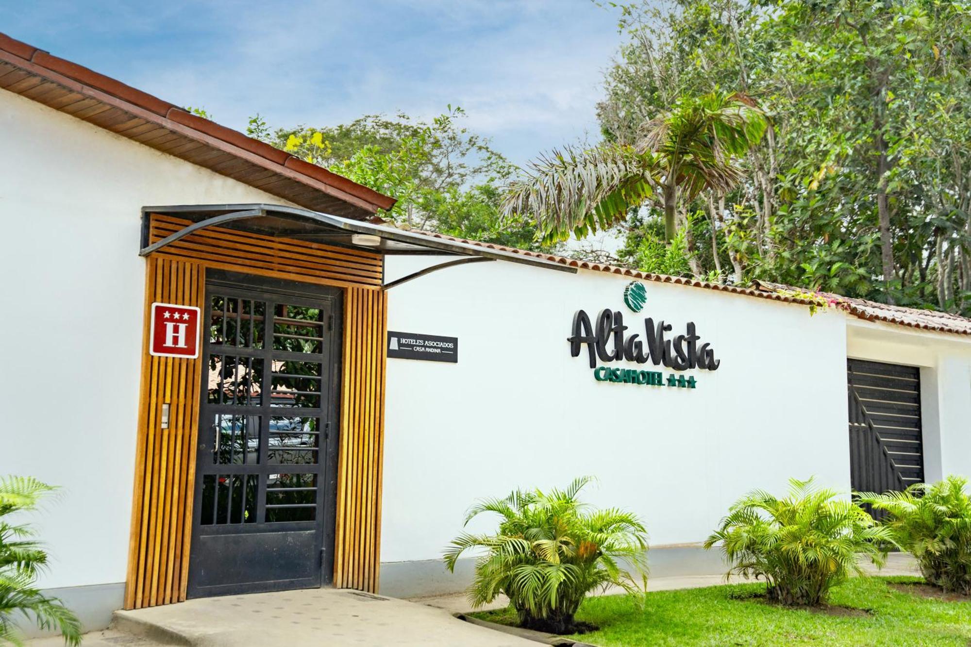 Altavista Casahotel - Asociado Casa Andina Moyobamba Bagian luar foto