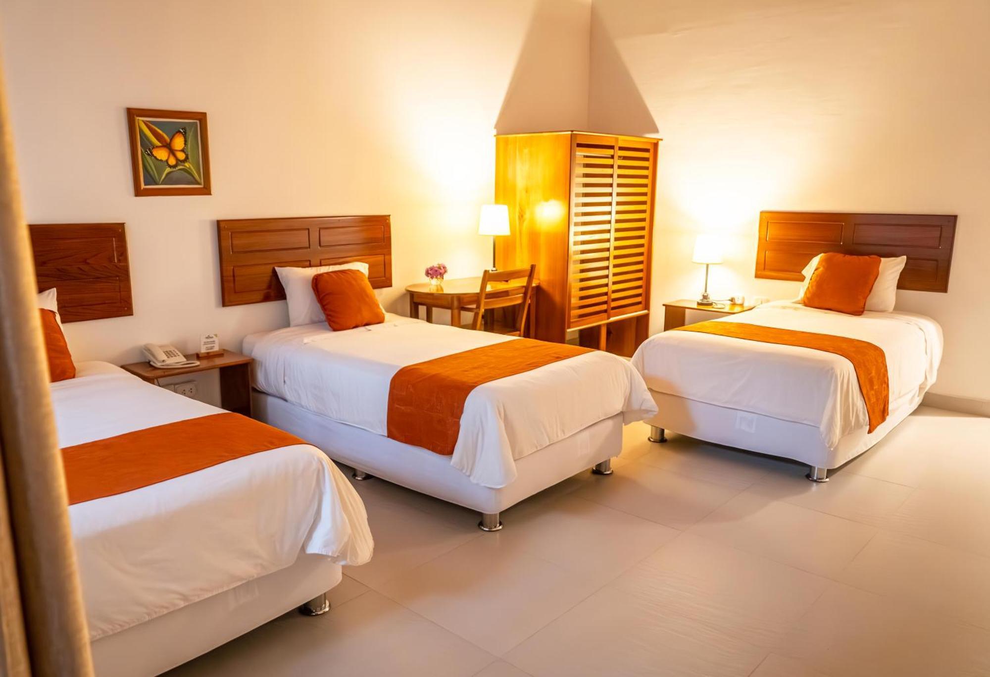 Altavista Casahotel - Asociado Casa Andina Moyobamba Bagian luar foto