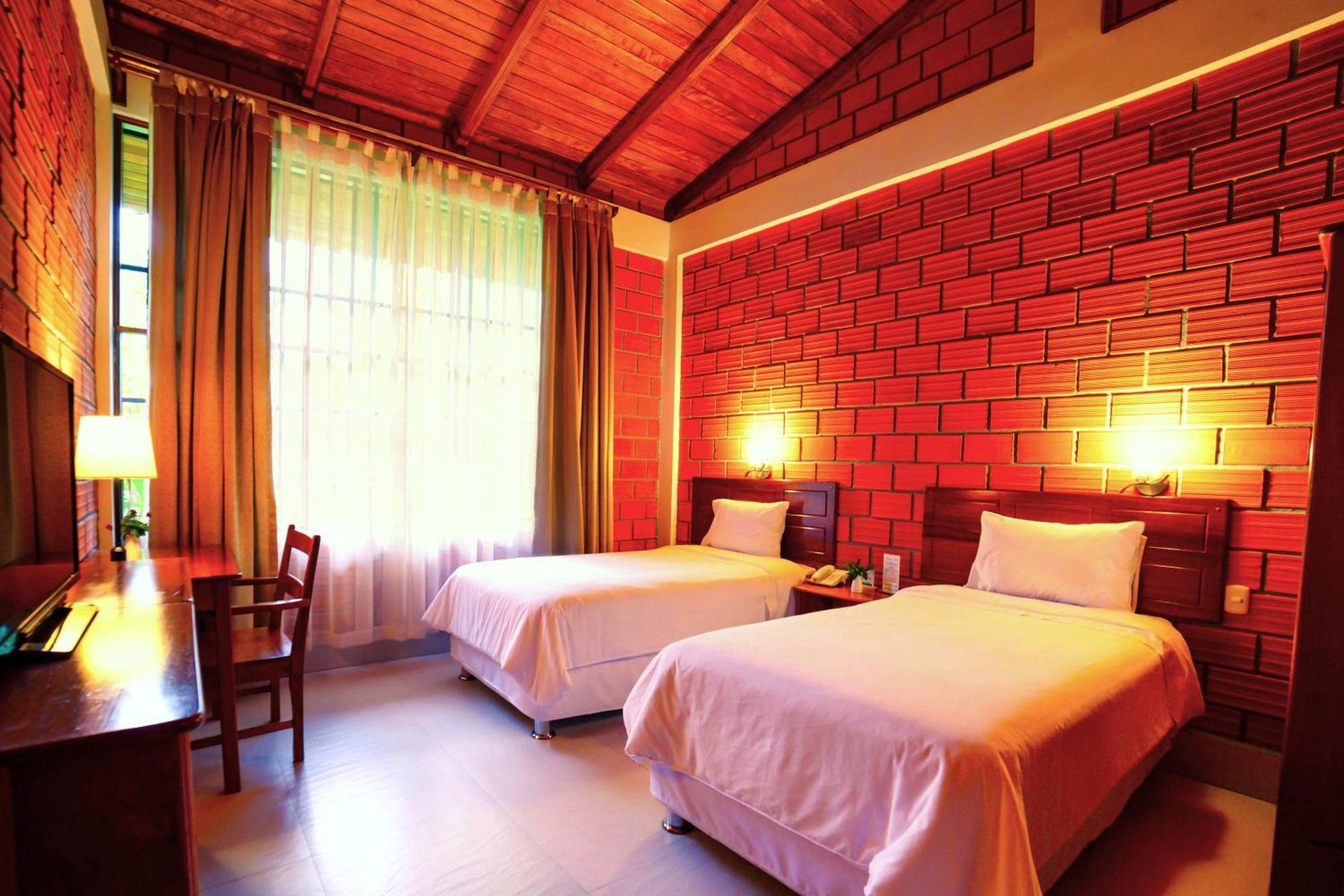 Altavista Casahotel - Asociado Casa Andina Moyobamba Bagian luar foto