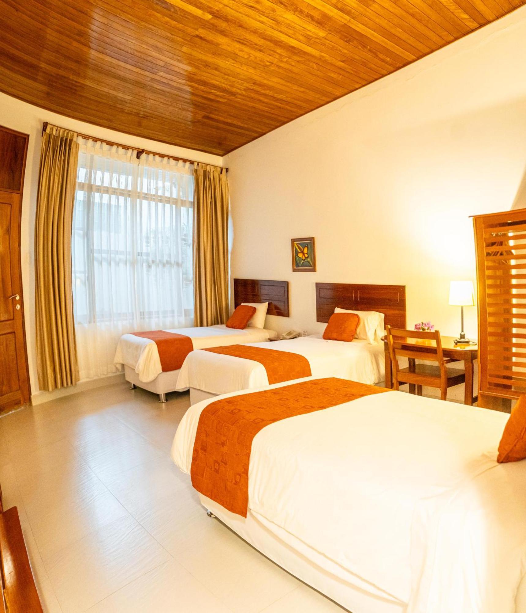 Altavista Casahotel - Asociado Casa Andina Moyobamba Bagian luar foto
