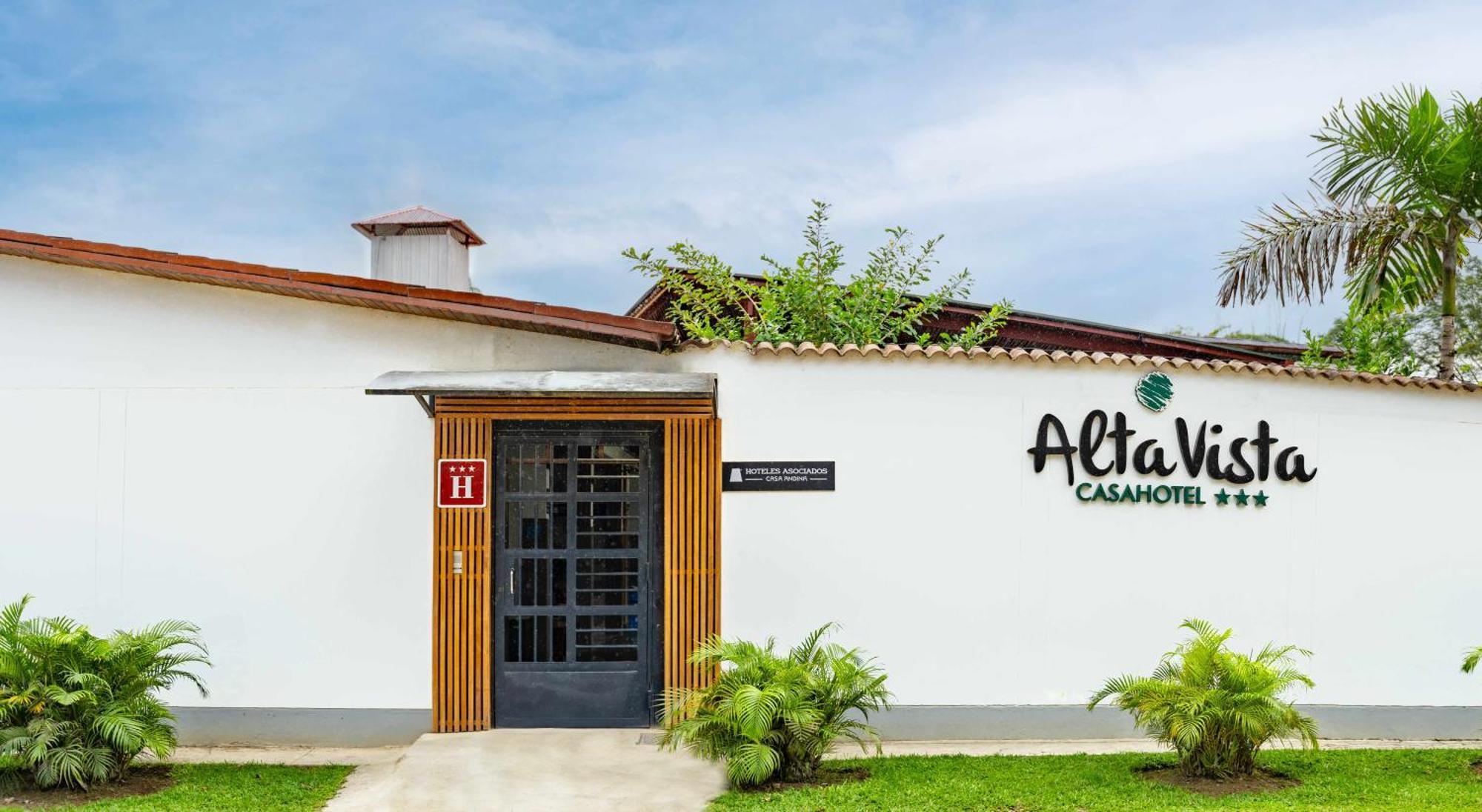 Altavista Casahotel - Asociado Casa Andina Moyobamba Bagian luar foto