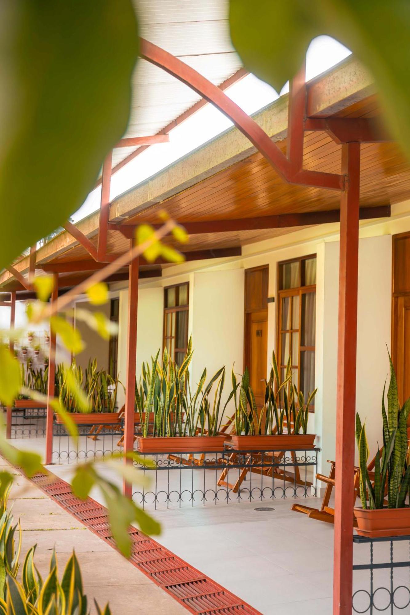 Altavista Casahotel - Asociado Casa Andina Moyobamba Bagian luar foto